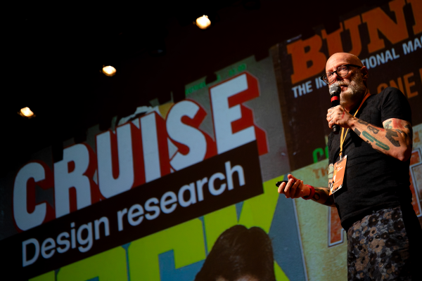 Dan presenting at DiaTipo in São Paulo, Brazil in December 2024.