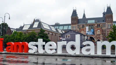 How fonts give voice to a destination